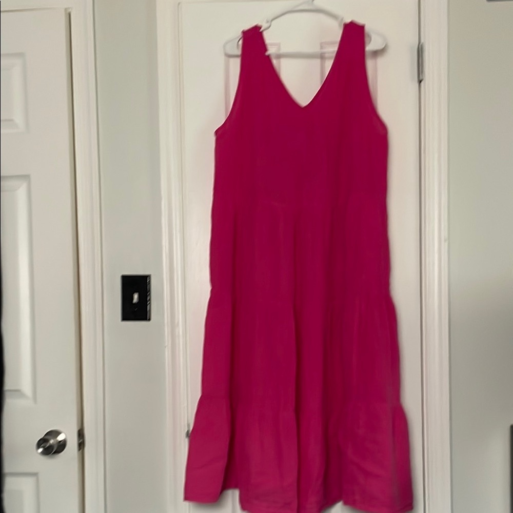 Elegant Pink Sleeveless Dress